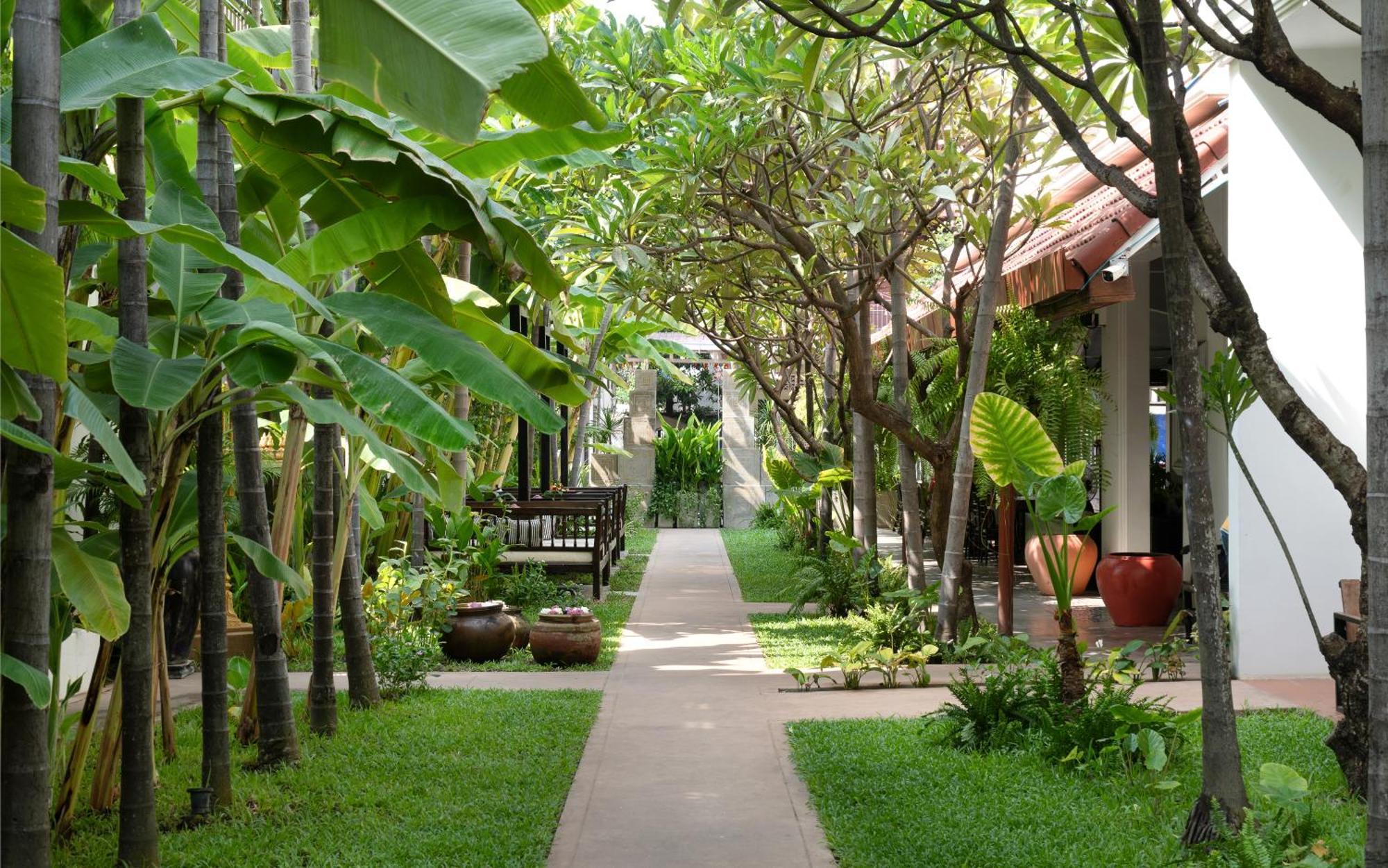 The Urban Hotel Siem Reap Exterior foto